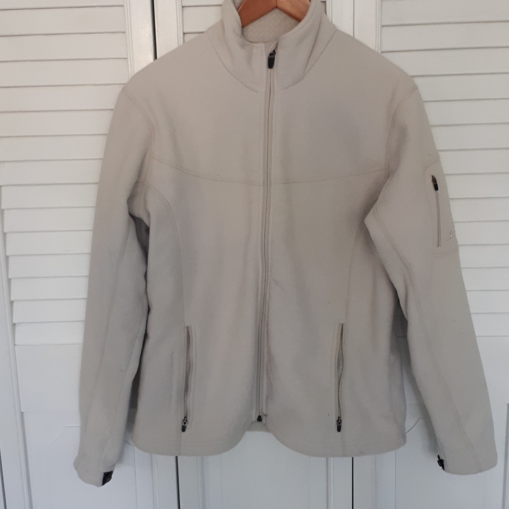 Eastern mountain sports polar fleece jacket.
